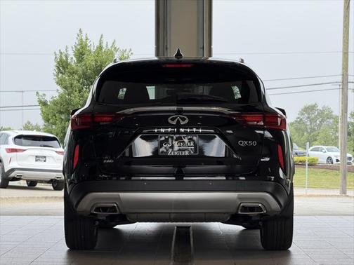 2025 INFINITI QX50 Luxe AWD