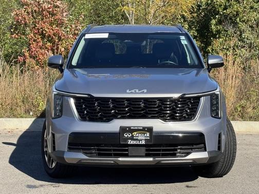 2024 Kia Sorento S