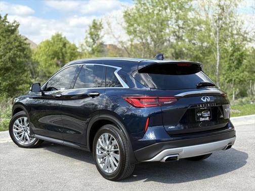 2023 INFINITI QX50 LUXE AWD