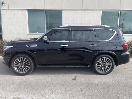 2018 INFINITI QX80 Base