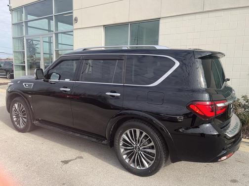 2018 INFINITI QX80 Base
