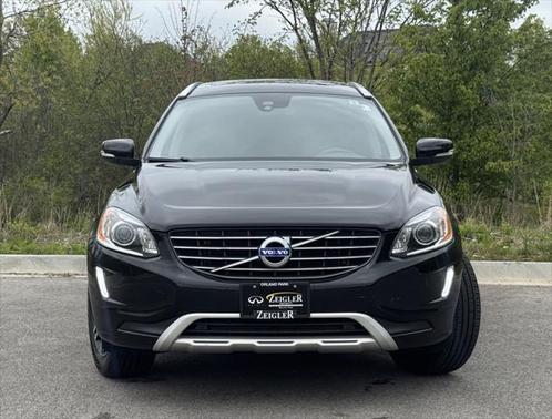 2017 Volvo XC60 T5 Dynamic