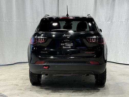 2024 Jeep Compass Trailhawk