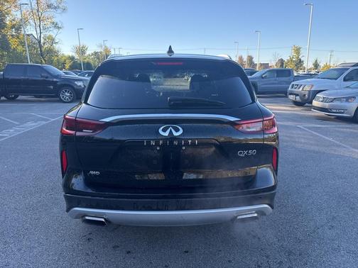 2024 INFINITI QX50 LUXE AWD