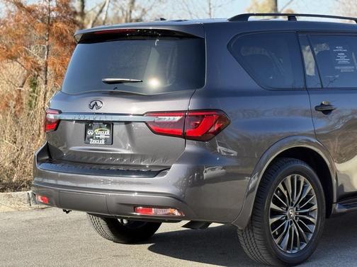 2024 INFINITI QX80 PREMIUM SELECT AWD