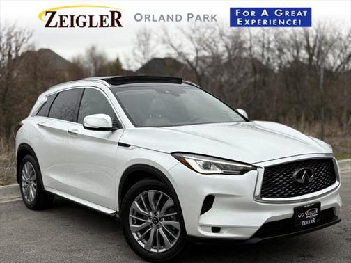 2023 INFINITI QX50 LUXE AWD