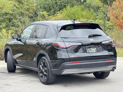 2023 Honda HR-V 2WD Sport