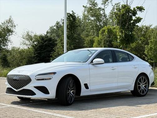 2023 Genesis G70 2.0T AWD