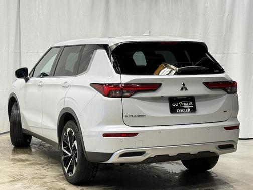 2024 Mitsubishi Outlander SE 2.5 S-AWC