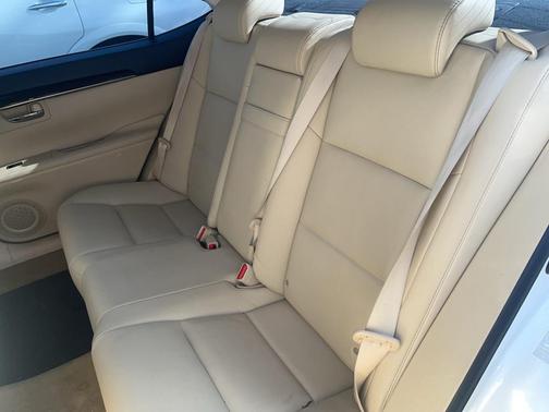 2013 Lexus ES 350 Base