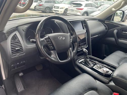 2020 INFINITI QX80 Luxe