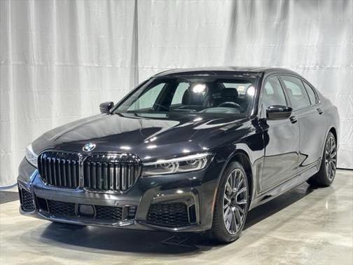 2022 BMW 750 i xDrive