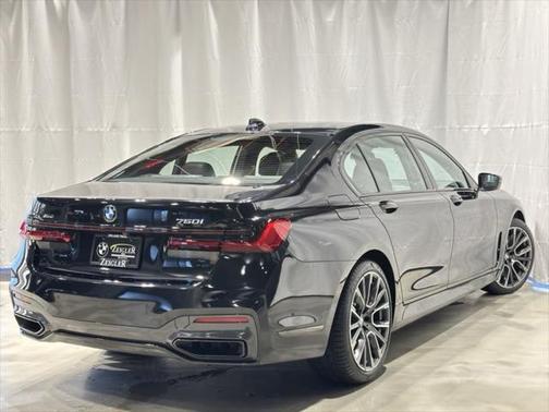 2022 BMW 750 i xDrive