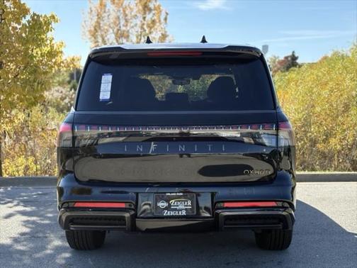 2025 INFINITI QX80 AUTOGRAPH AWD