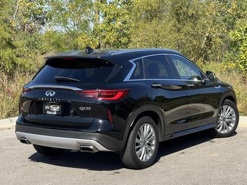 2024 INFINITI QX50 LUXE