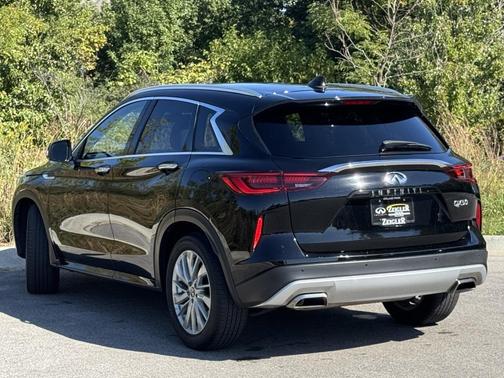2024 INFINITI QX50 LUXE