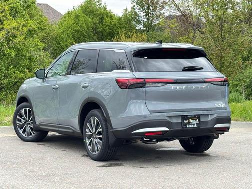 Gray 2027 INFINITI QX60 LUXE AWD
