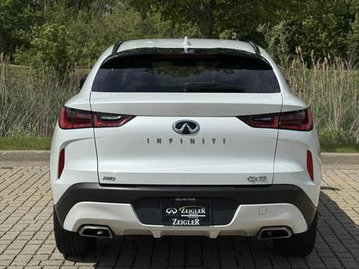 2024 INFINITI QX55 LUXE