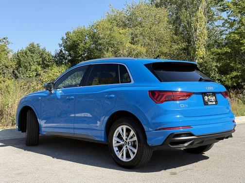 2023 Audi Q3 Premium 45 TFSI S line quattro Tiptronic