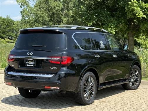 2023 INFINITI QX80 PREMIUM SELECT AWD