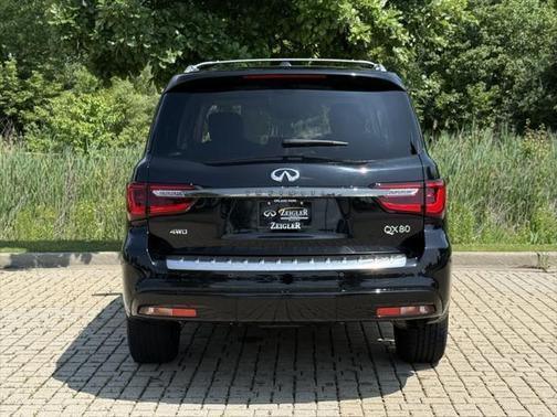 2023 INFINITI QX80 PREMIUM SELECT AWD