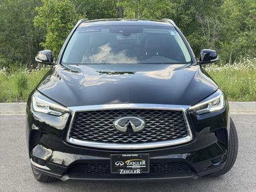 2023 INFINITI QX50 LUXE AWD