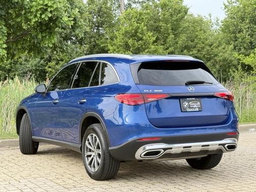 2023 Mercedes-Benz GLC 300 4MATIC