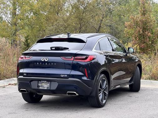 2025 INFINITI QX55 LUXE