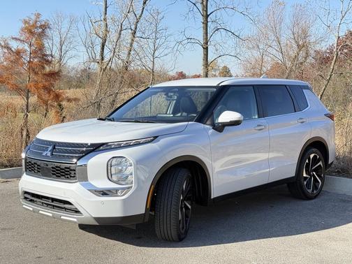 2024 Mitsubishi Outlander SE 2.5 2WD