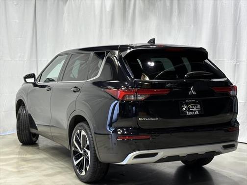2023 Mitsubishi Outlander SE 2.5 2WD