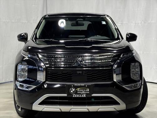 2023 Mitsubishi Outlander SE 2.5 2WD