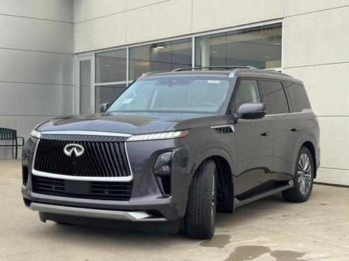 2026 INFINITI QX80 Luxe