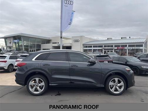 2025 Audi Q5 2.0T quattro Premium