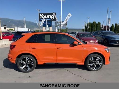 2024 Audi Q3 45 S line Premium