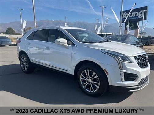 2023 Cadillac XT5 Premium Luxury