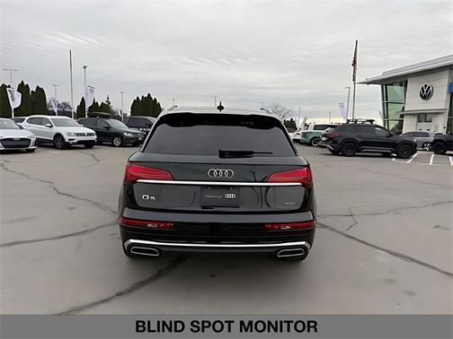 2025 Audi Q5 55 S line quattro Premium