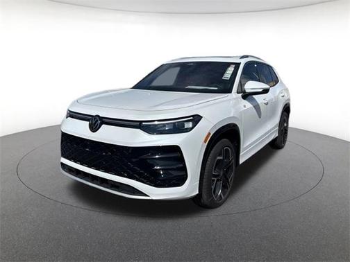 2025 Volkswagen Tiguan 2.0T SEL R-Line