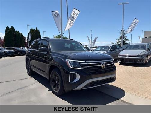 2025 Volkswagen Atlas 2.0T Peak Edition