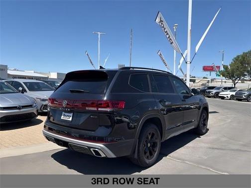 2025 Volkswagen Atlas 2.0T Peak Edition