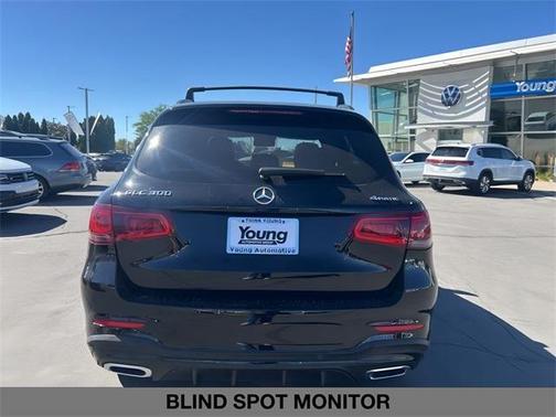 2022 Mercedes-Benz GLC 300 Base 4MATIC