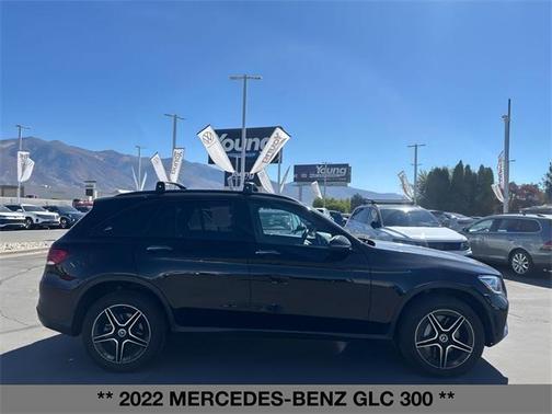 2022 Mercedes-Benz GLC 300 Base 4MATIC