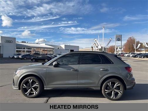 2023 Audi Q3 45 S line Premium