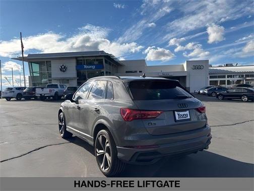 2023 Audi Q3 45 S line Premium