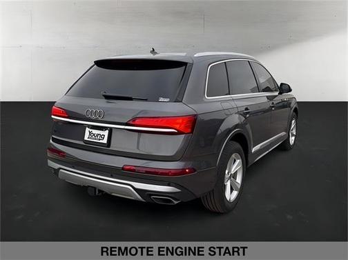 2025 Audi Q7 55 Premium