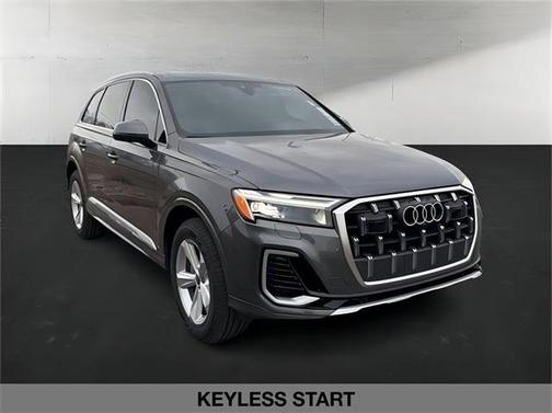 2025 Audi Q7 55 Premium
