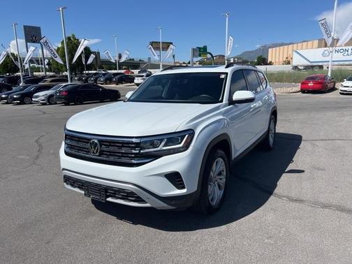 2022 Volkswagen Atlas 2.0T SE w/Technology
