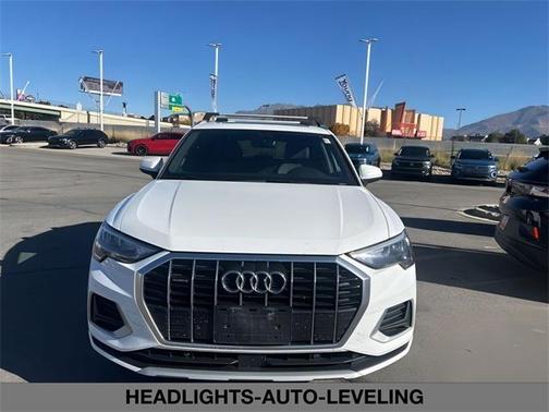2019 Audi Q3 2.0T Premium Plus