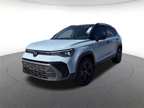 2025 Volkswagen Taos 1.5T SE Black