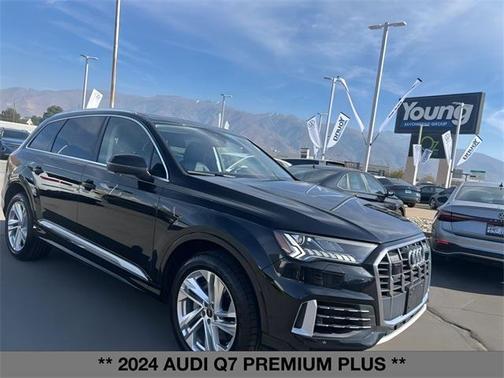 2024 Audi Q7 55 Premium Plus