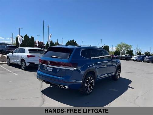 2025 Volkswagen Atlas 2.0T SEL Premium R-Line
